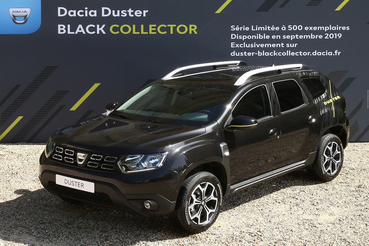 Big DACIA Picnic At Chaalis Abbey0 1200x800