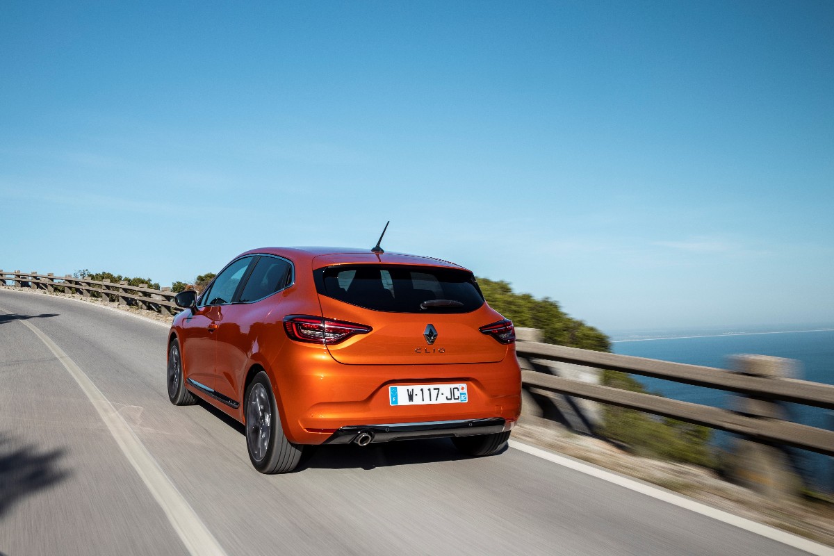 New Renault CLIO test drive in Portugal4 1200x800