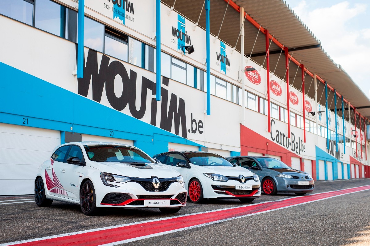 New Renault M GANE R S TROPHY R17