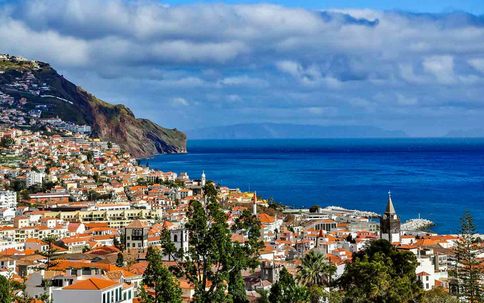 1521663424504 Funchal 1600x1000