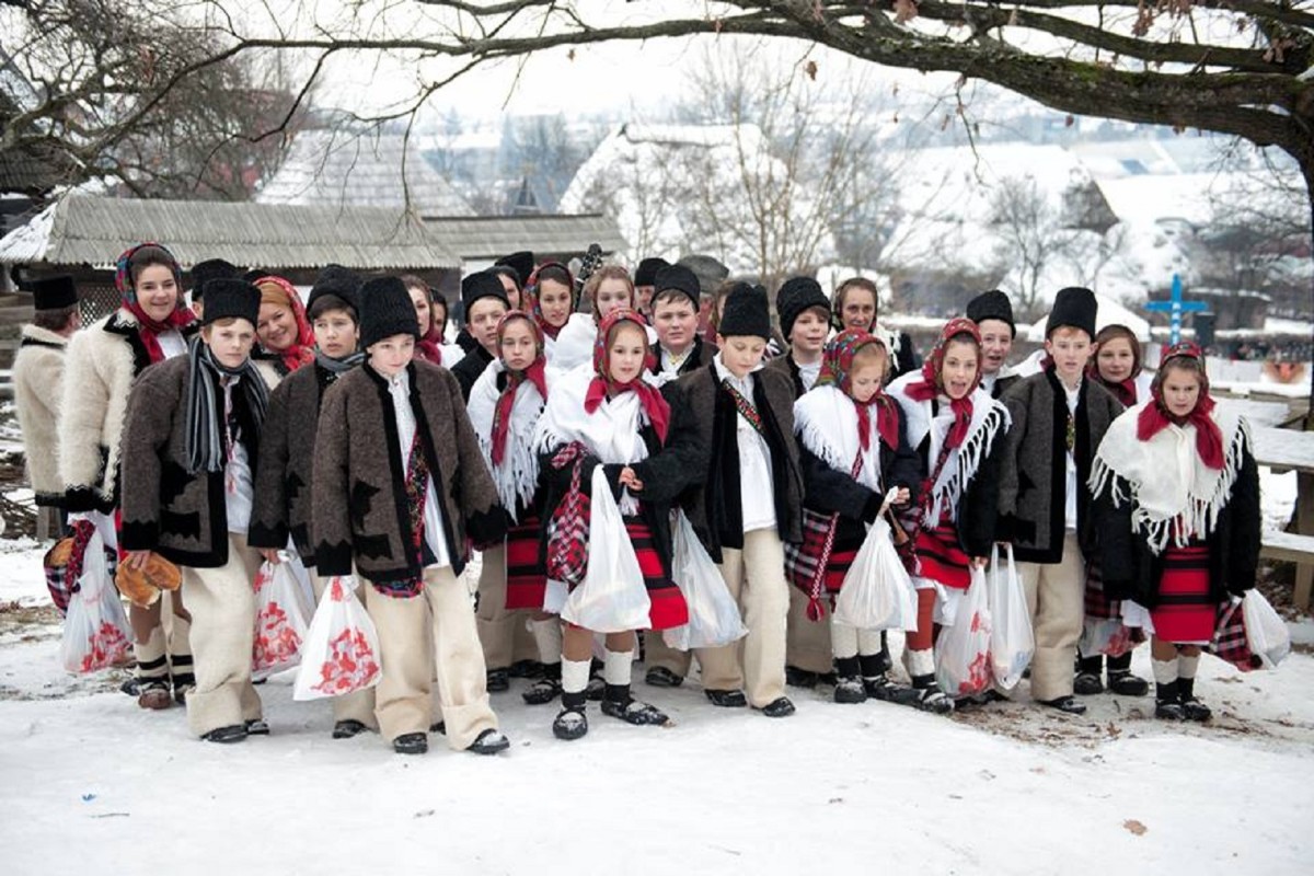 Craciun In Maramures 1200x800