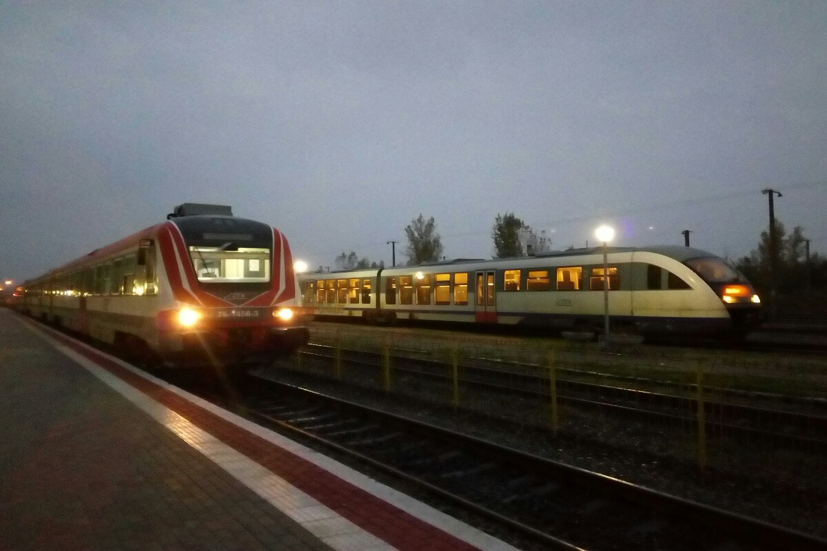 Trenuri1