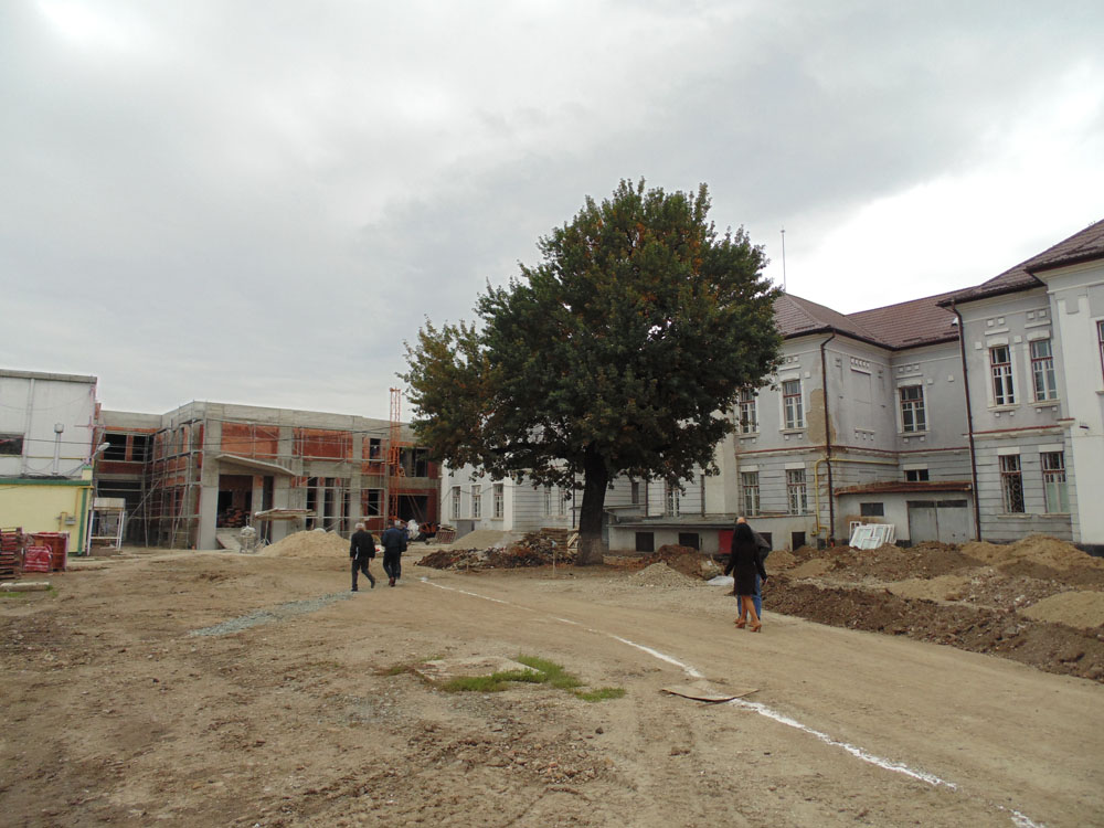 corp multifunctional colegiul national gheorghe sincai