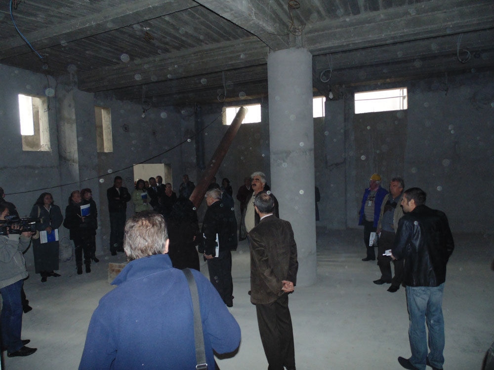 corp multifunctional colegiul national gheorghe sincai 4