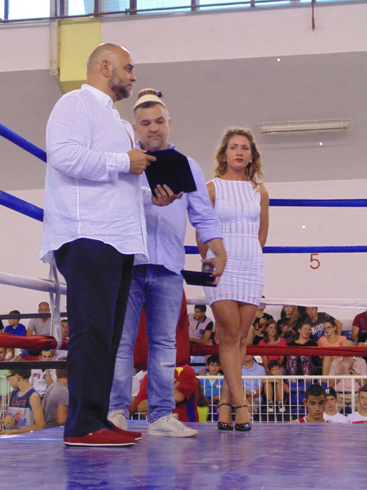 gala box13