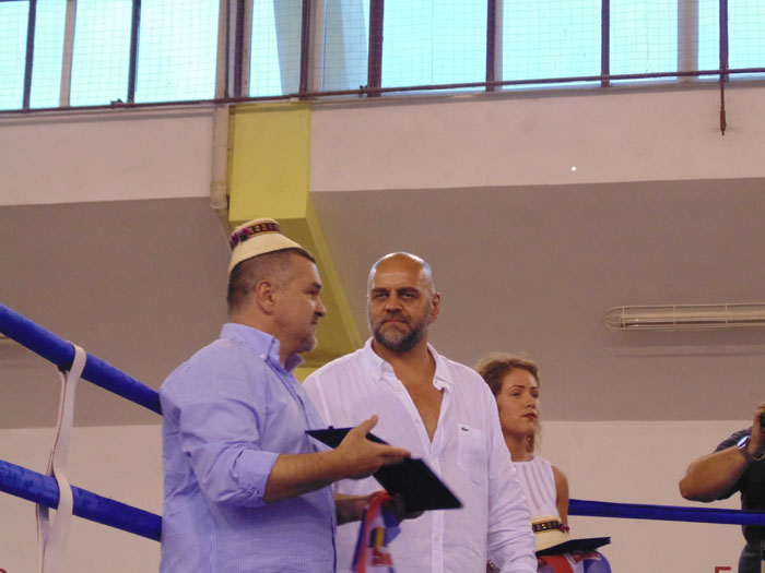 gala box15