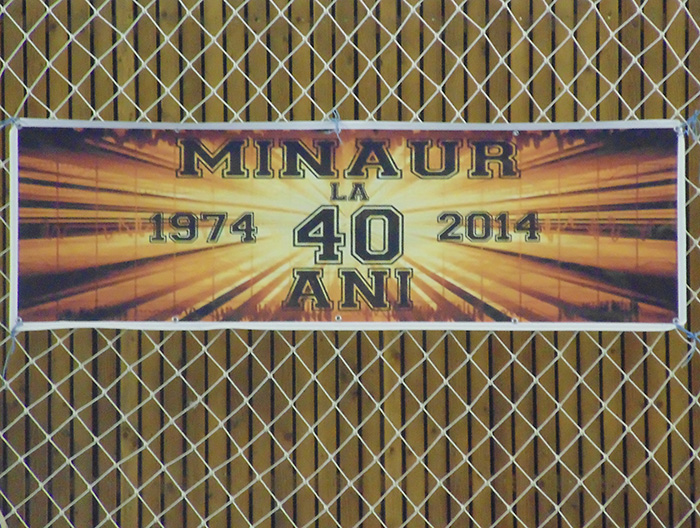 minaur aniversare