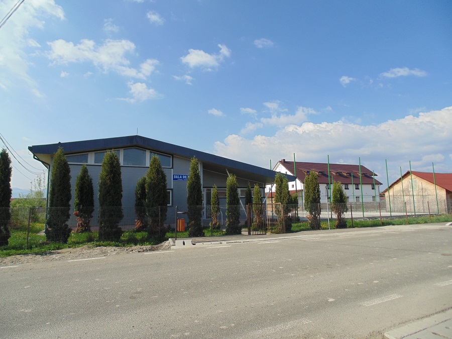 ocna sugatag teren sintetic1
