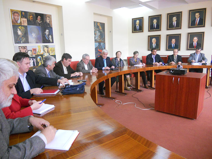 prefect- cadre universitare