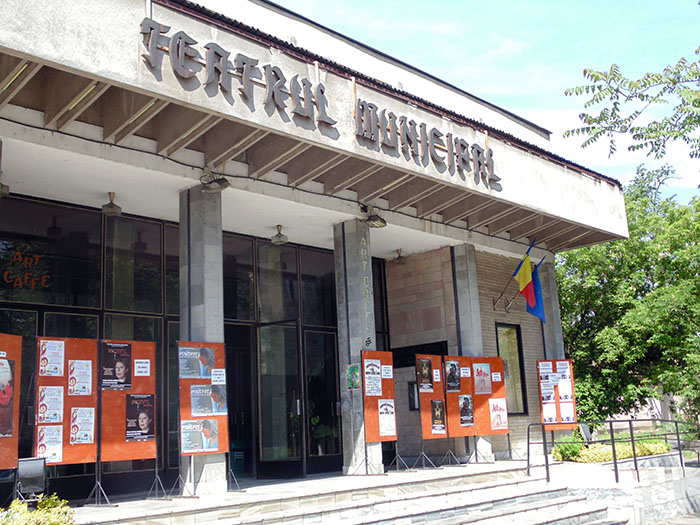 teatrul municipal1