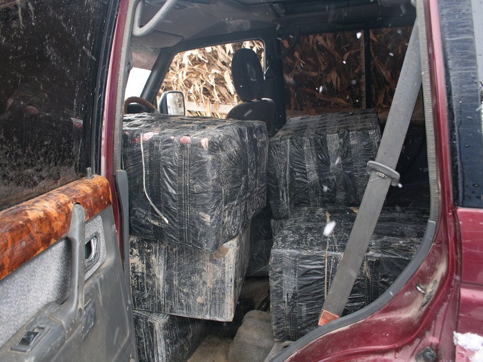 tigari confiscate aprilie